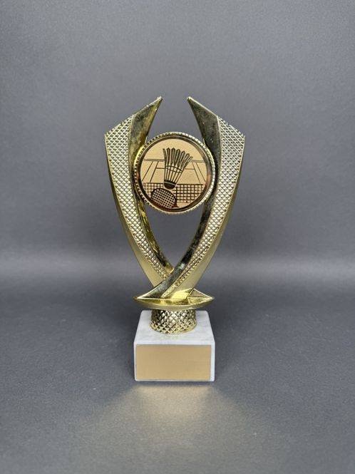 Huvudbild Trofé Henrik, Guld, 190mm